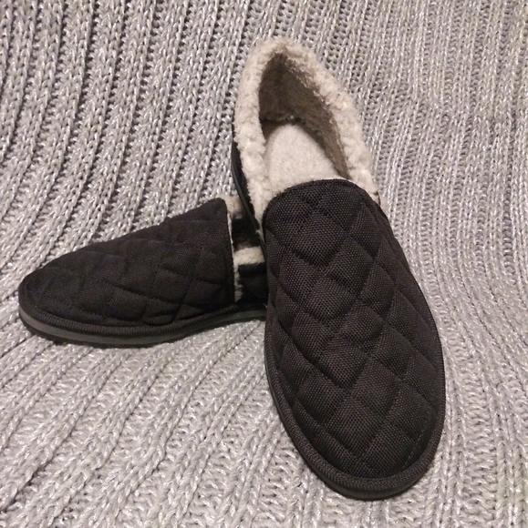quicksilver slippers